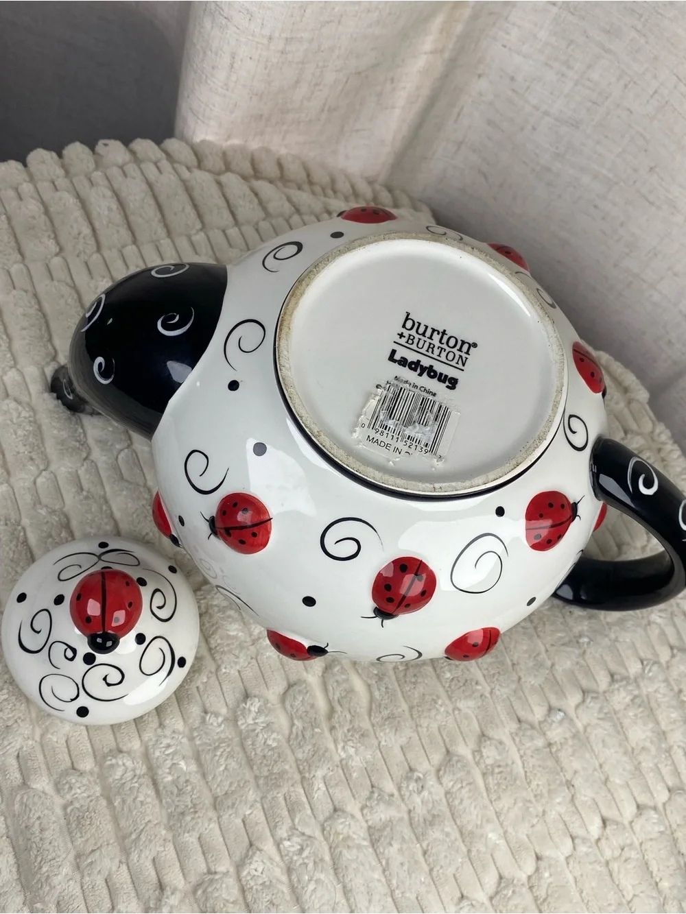 Vtg Burton + Burton Ladybug Swirls Ceramic Teapot Large 46 Oz